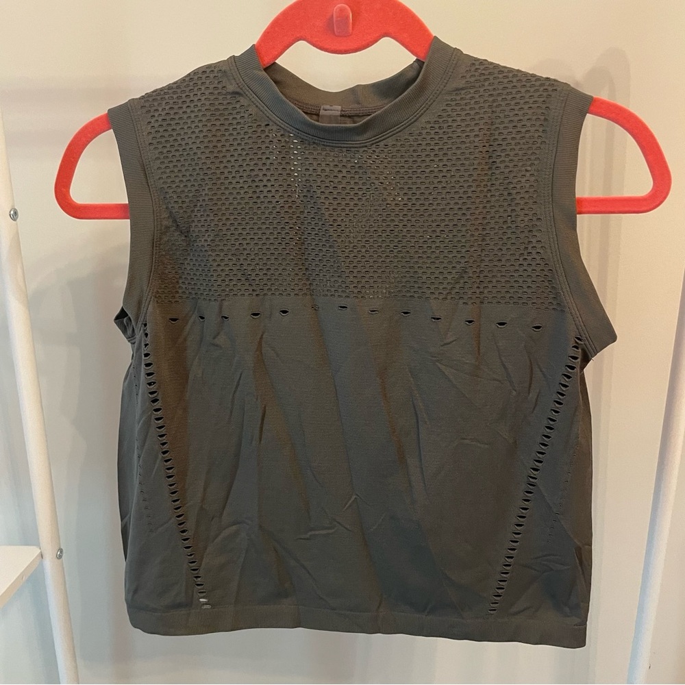 🚨LAST CHANCE: Varley Crop Tank